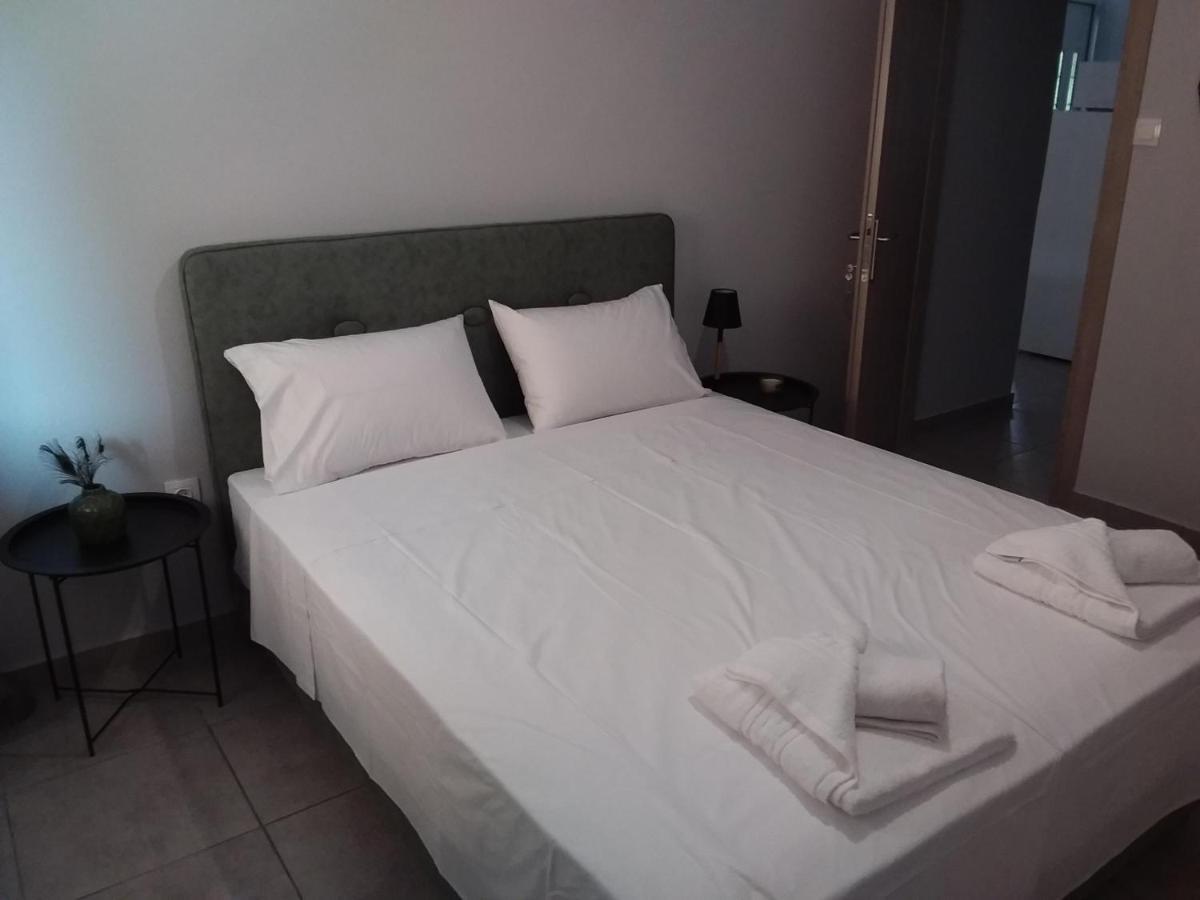 Thalassa Almyros Apartments ヴェルガ・カラマタ エクステリア 写真