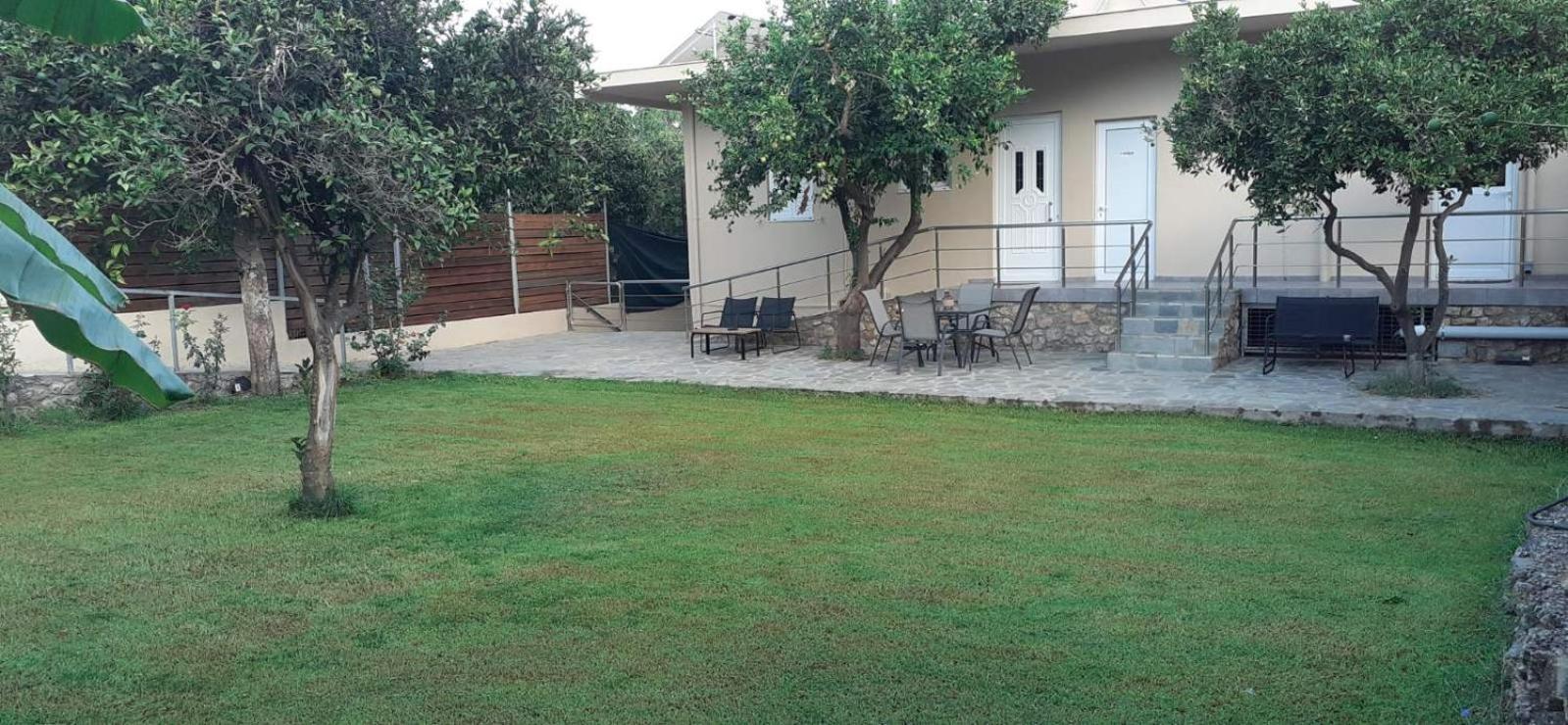 Thalassa Almyros Apartments ヴェルガ・カラマタ エクステリア 写真